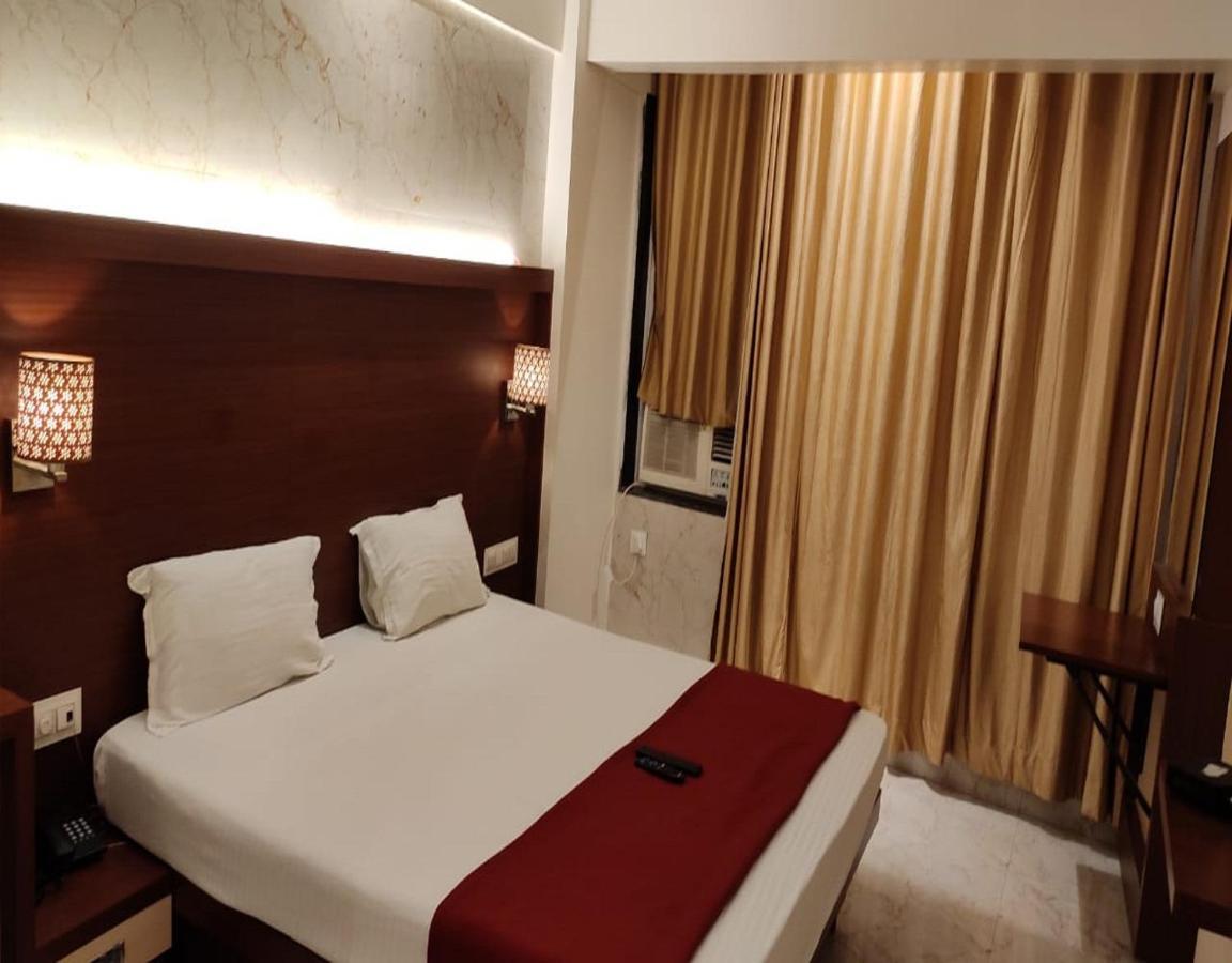 Fabhotel Spring Inn - Nr Borivali Station Malad Экстерьер фото