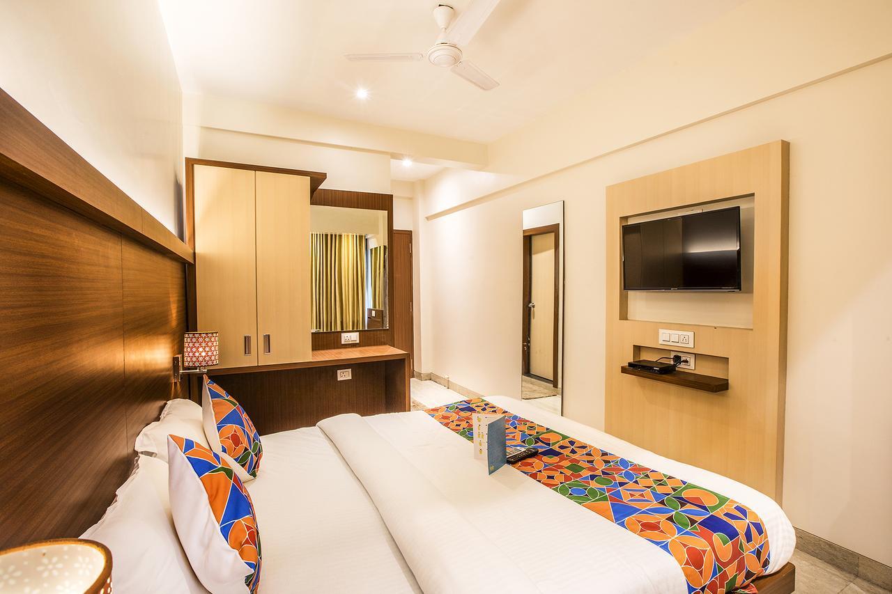 Fabhotel Spring Inn - Nr Borivali Station Malad Экстерьер фото